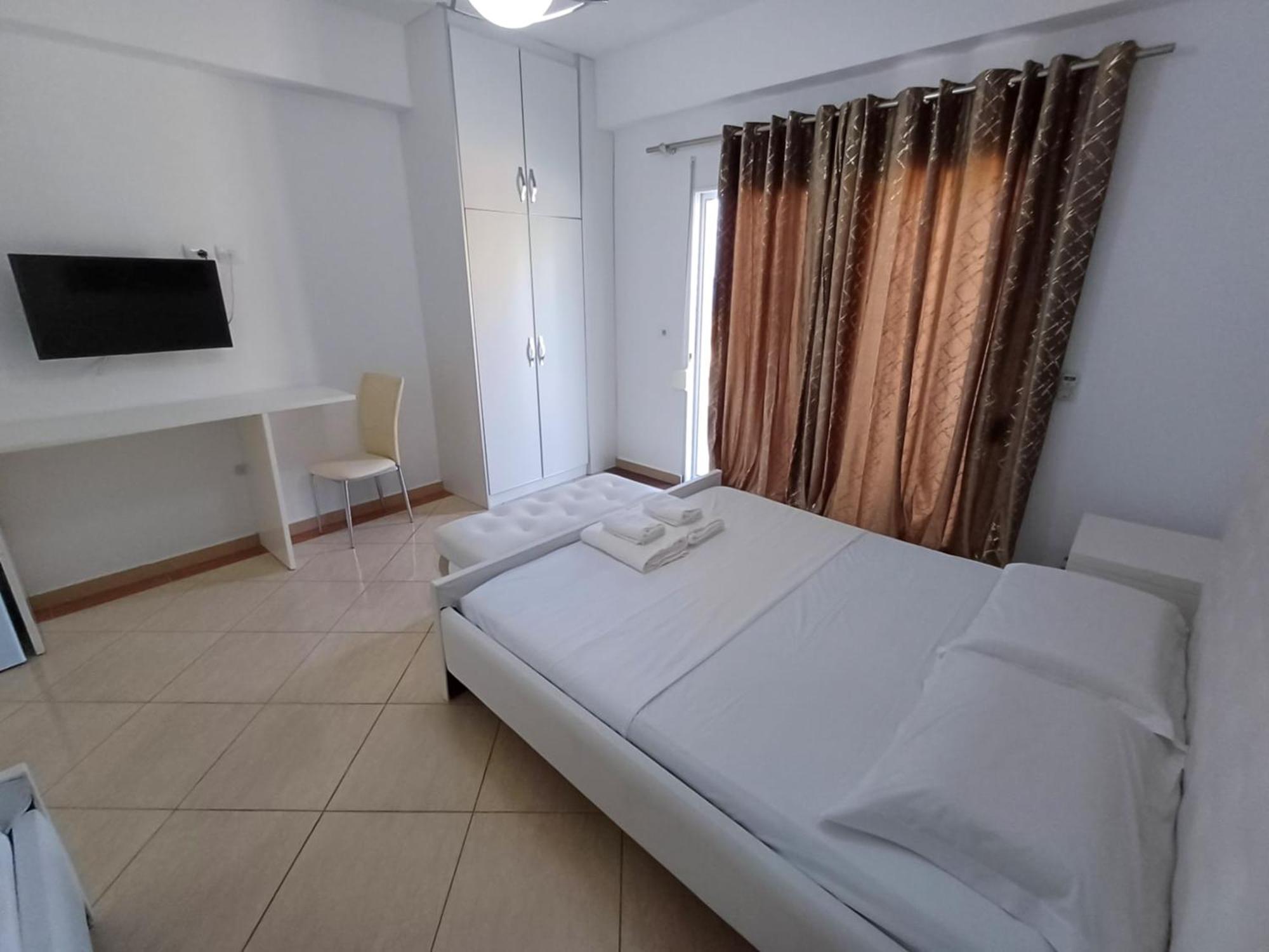 Hotel Sherifi Saranda Kültér fotó