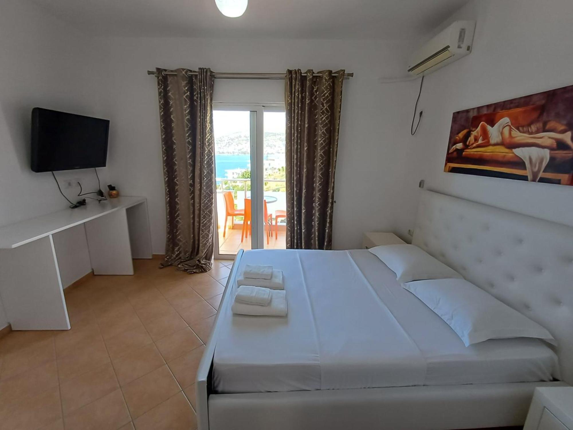 Hotel Sherifi Saranda Kültér fotó