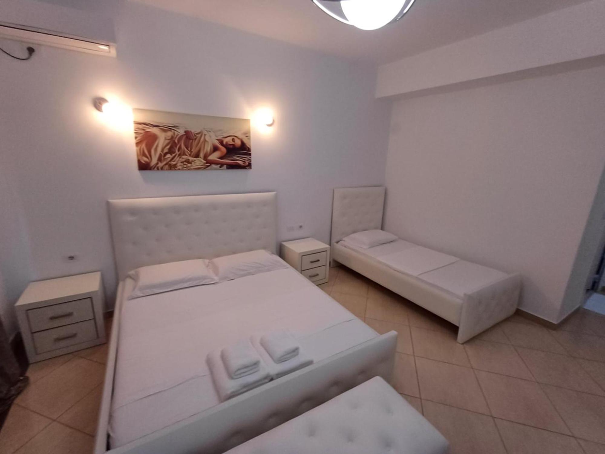 Hotel Sherifi Saranda Kültér fotó